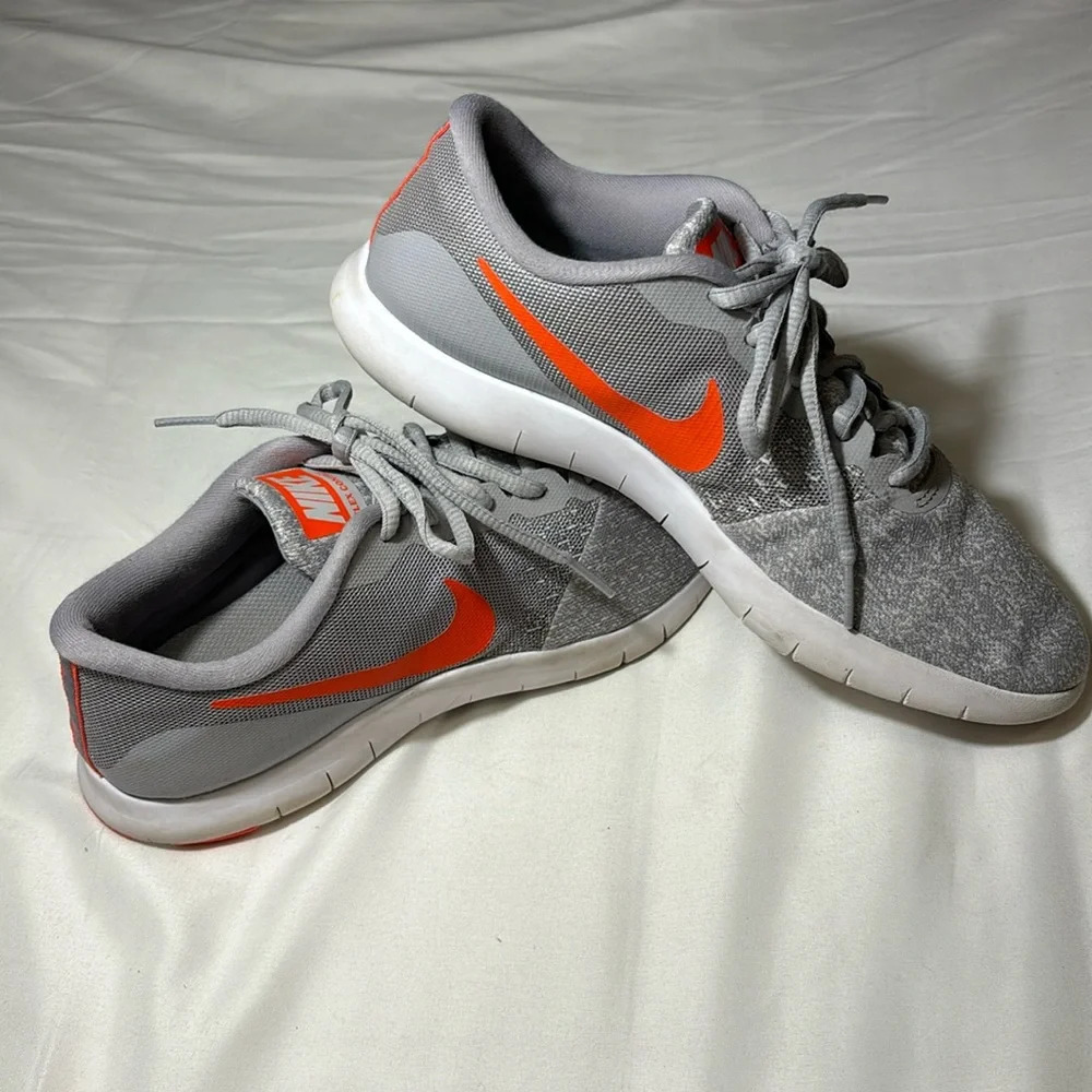 NIKE Flex Contact Competition Running Shoes, Gray, Orange